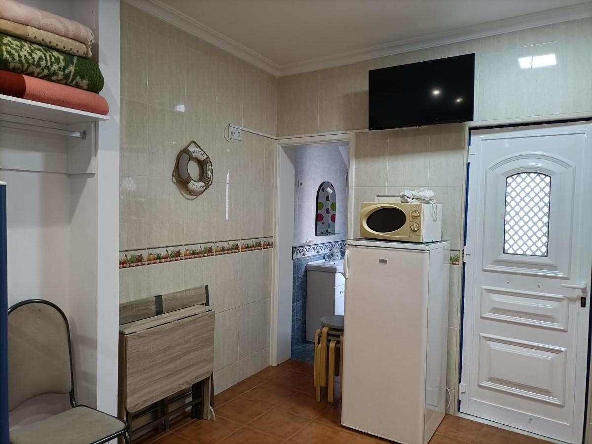 Estudio Mario Fanha Nazaré Buitenkant foto